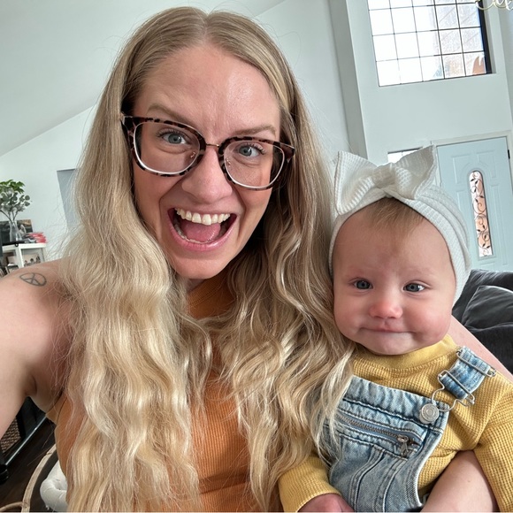 Meet your Posher, Samantha - Picture 1 of 1